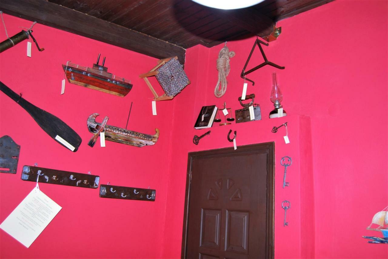 Traditional Room The Small Museum Ionian Sea Kastro-Kyllini المظهر الخارجي الصورة