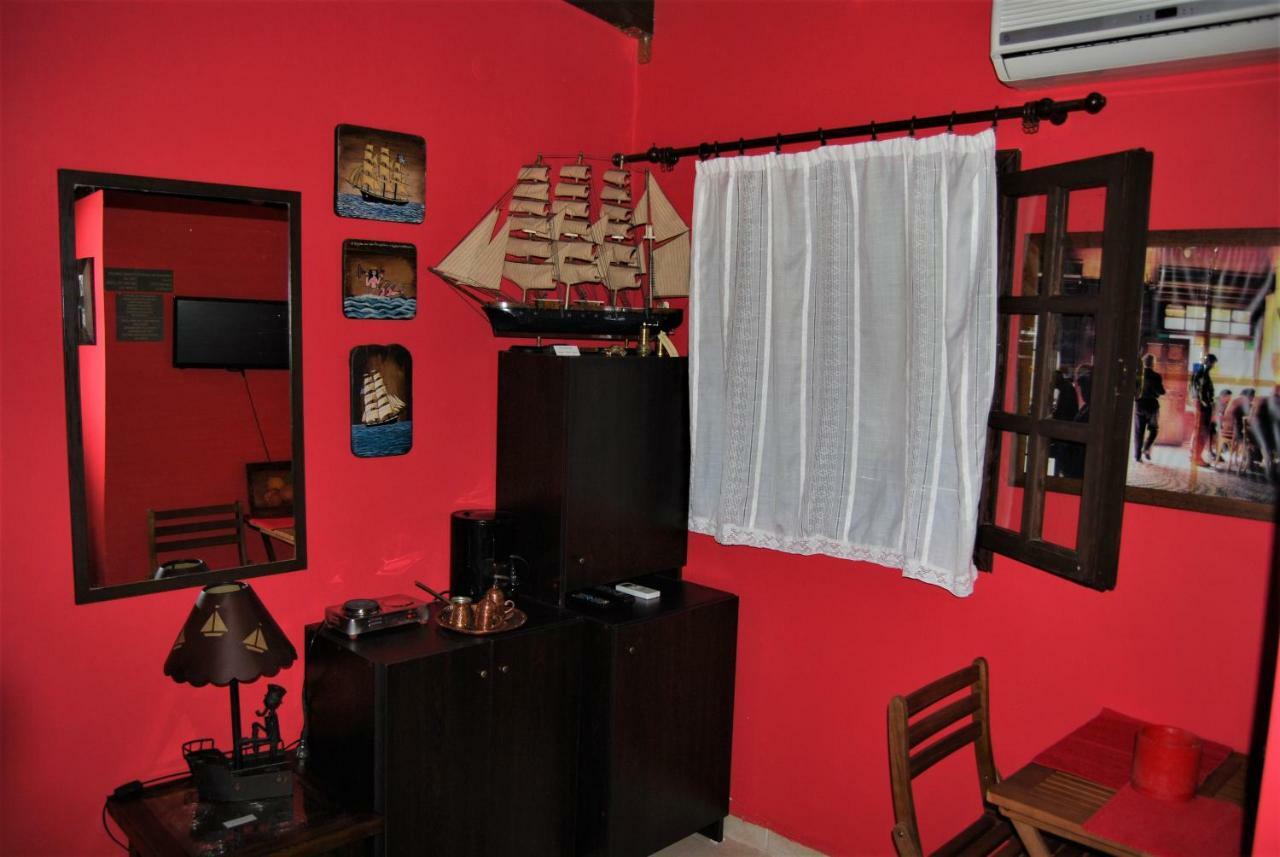 Traditional Room The Small Museum Ionian Sea Kastro-Kyllini المظهر الخارجي الصورة